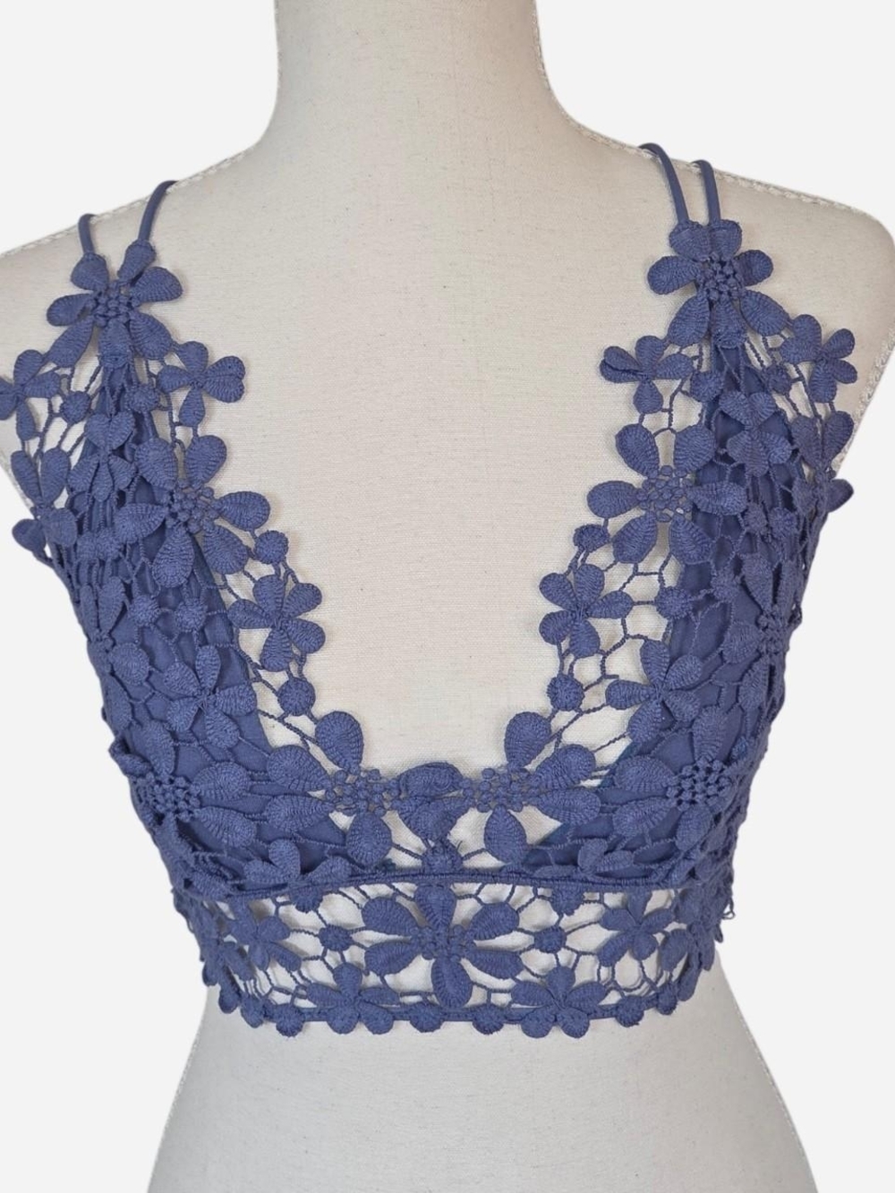 Free People Miss Dazie crochet bralette purple floral adjustable straps XS